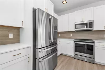 18514 Ashcroft Circle, Port Charlotte, FL 33948 - Photo 8