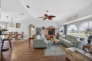 1372 Annette St, Port Charlotte, FL 33980 - Photo 4