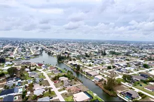 239 SW 28th Terrace, Cape Coral, FL 33914 - Photo 2