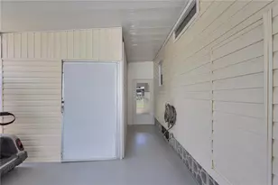 2100 Kings Hwy, Port Charlotte, FL 33980 - Photo 38