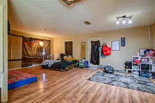 2405 21st Ave W, Bradenton, FL 34205 - Photo 4