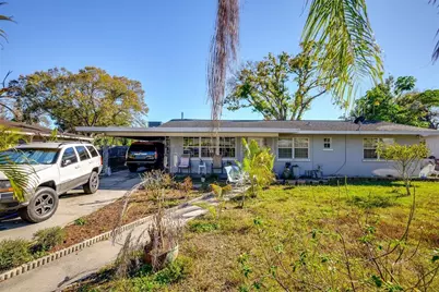 2405 21st Avenue W, Bradenton, FL 34205 - Photo 1