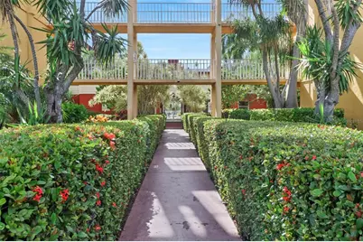 2366 E Mall Drive #101, Fort Myers, FL 33901 - Photo 2