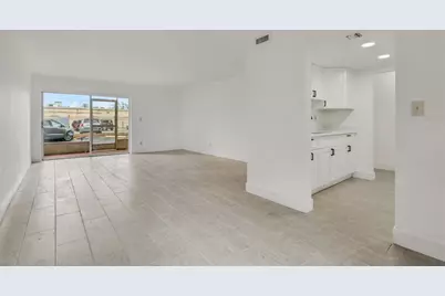 2366 E Mall Drive #101, Fort Myers, FL 33901 - Photo 6