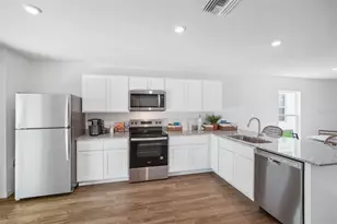 1006 Ambleside Dr, Haines City, FL 33844 - Photo 14