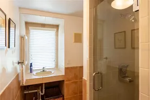 4610 Hidden River Rd, Sarasota, FL 34240 - Photo 46