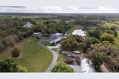 4610 Hidden River Road, Sarasota, FL 34240 - Photo 8