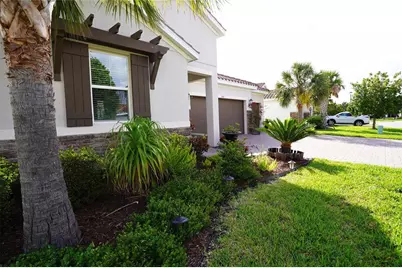 286 Daylily Boulevard, Nokomis, FL 34275 - Photo 10