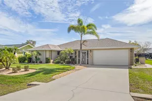 2146 Peterborough Rd, Punta Gorda, FL 33983 - Photo 2