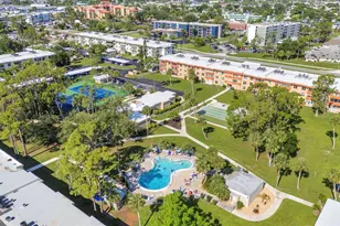 2437 Harbor Blvd, Port Charlotte, FL 33952 - Photo 40