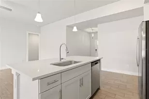 870 Columbia St, Port Charlotte, FL 33948 - Photo 10