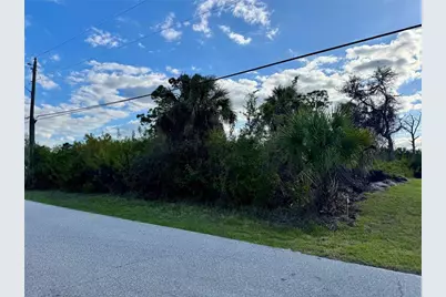 7241 Jennifer Drive, Port Charlotte, FL 33981 - Photo 14