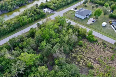 14158 Hopewell Avenue, Port Charlotte, FL 33981 - Photo 12