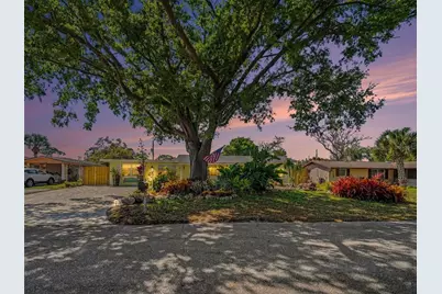 1212 Pineland Avenue, Venice, FL 34285 - Photo 40