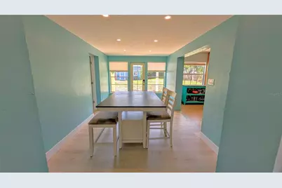 1212 Pineland Avenue, Venice, FL 34285 - Photo 12