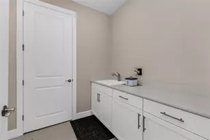 2117 Laurifolia Ct, North Port, FL 34289 - Photo 34