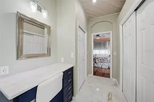 5221 Layton Dr, Venice, FL 34293 - Photo 16