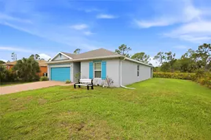 3215 Sorrel St, Port Charlotte, FL 33981 - Photo 4
