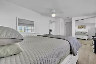 137 Poinsettia Cir NE, Port Charlotte, FL 33952 - Photo 14