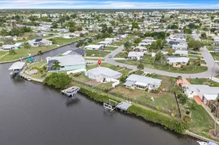 137 Poinsettia Cir NE, Port Charlotte, FL 33952 - Photo 30