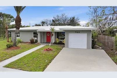 744 Conreid Drive NE, Port Charlotte, FL 33952 - Photo 2