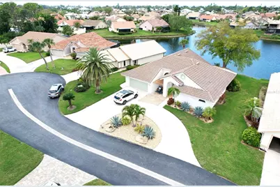 204 Carriage House Lane #204, Nokomis, FL 34275 - Photo 52