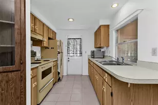 2117 Dewitt St, Port Charlotte, FL 33952 - Photo 8
