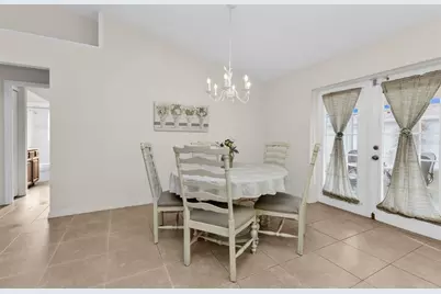 18939 Ayrshire Circle, Port Charlotte, FL 33948 - Photo 14