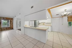 5205 SW Carlton Ave, Arcadia, FL 34266 - Photo 10