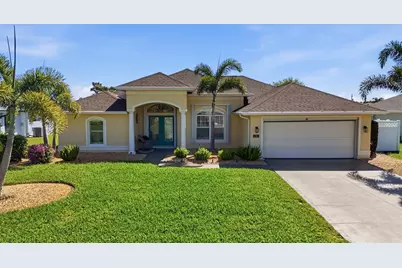 74 Broadmoor Lane, Rotonda West, FL 33947 - Photo 1
