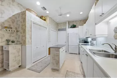 2023 Lynx Run, North Port, FL 34288 - Photo 6