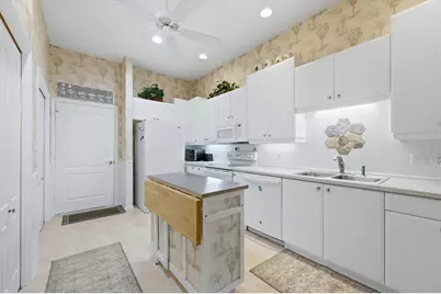 2023 Lynx Run, North Port, FL 34288 - Photo 6