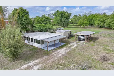 2349 NW Genes Little Acres Avenue, Arcadia, FL 34266 - Photo 2