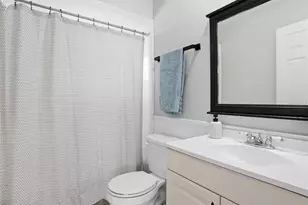 755 Hartford Dr NW, Port Charlotte, FL 33952 - Photo 16