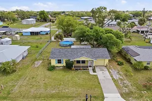 755 Hartford Dr NW, Port Charlotte, FL 33952 - Photo 30