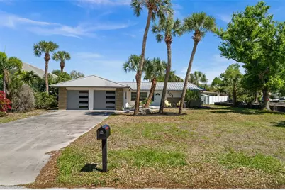 604 Madrid Avenue, Venice, FL 34285 - Photo 1