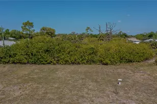 409 Boundary Blvd, Rotonda West, FL 33947 - Photo 60