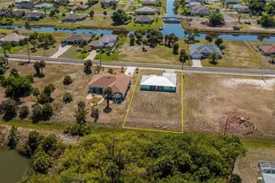 409 Boundary Blvd, Rotonda West, FL 33947 - Photo 2