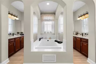 24439 Riverfront Dr, Punta Gorda, FL 33980 - Photo 4