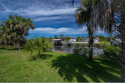 18546 Ashcroft Circle, Port Charlotte, FL 33948 - Photo 16