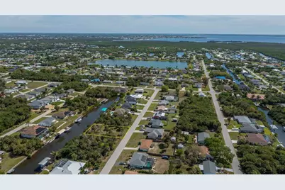18546 Ashcroft Circle, Port Charlotte, FL 33948 - Photo 30