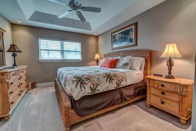 241 17th Street N, Bradenton Beach, FL 34217 - Photo 24