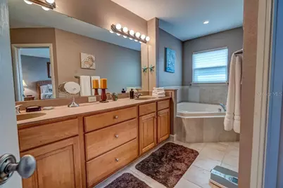 241 17th Street N, Bradenton Beach, FL 34217 - Photo 22