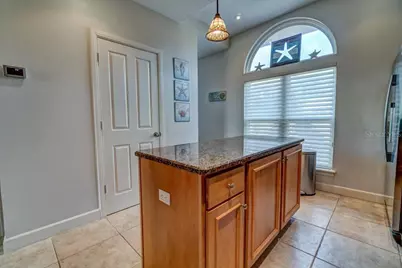 241 17th Street N, Bradenton Beach, FL 34217 - Photo 4