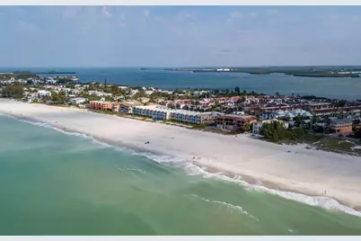 241 17th Street N, Bradenton Beach, FL 34217 - Photo 46