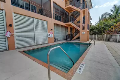 241 17th Street N, Bradenton Beach, FL 34217 - Photo 44