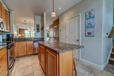 241 17th Street N, Bradenton Beach, FL 34217 - Photo 6