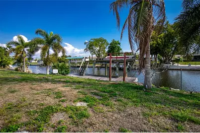 117 Bedford Drive NE, Port Charlotte, FL 33952 - Photo 1