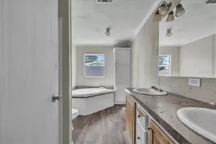 1425 Hickory Ave, Punta Gorda, FL 33950 - Photo 16