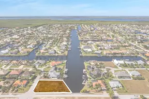 2503 SW 41st St, Cape Coral, FL 33914 - Photo 14